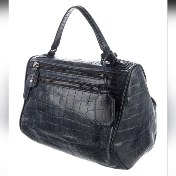 NWOT Alice + Olivia distressed Leather Bag EXCELLENT QUALITY - Picture 3 of 16